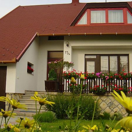 Apartman Ilike Balatonfüred Habitación foto